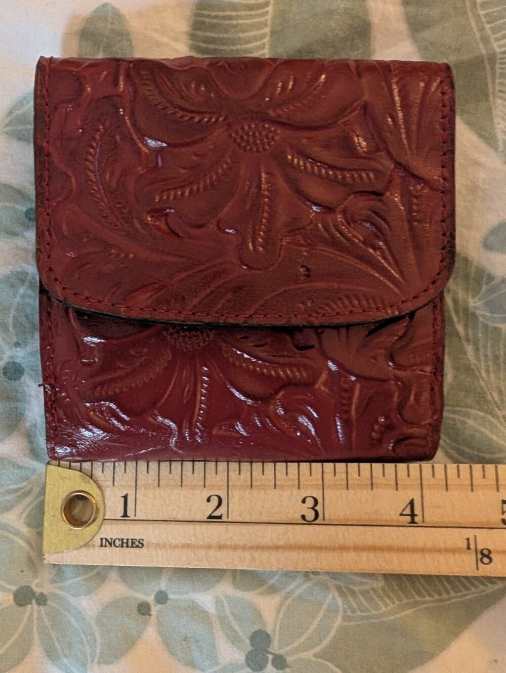 Patricia Nash Astra Bifold Wallet In Burnished Tooled Berry Red Italian Leather - Picture 5 of 12